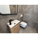 original_1790938553_minimalist-gray-tile-bathroom-corner.png