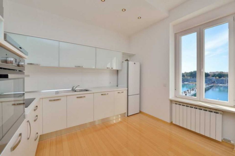 original_1656927966_luxury_penthouse_apartment_zadar_king12-1030x687.jpg