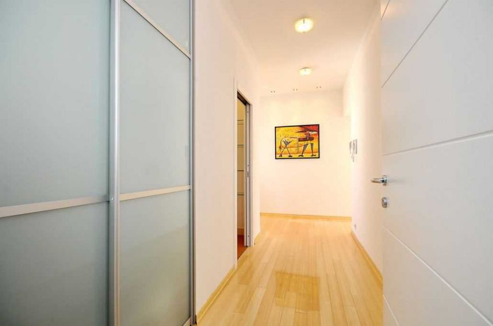 original_1656927993_luxury_penthouse_apartment_zadar_queen010-1030x681.jpg