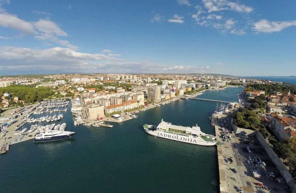 original_1656928004_luxury_penthouse_apartment_zadar_queen016-1030x672.jpg