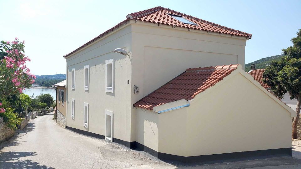 original_1689598758_north-west-facade.jpg