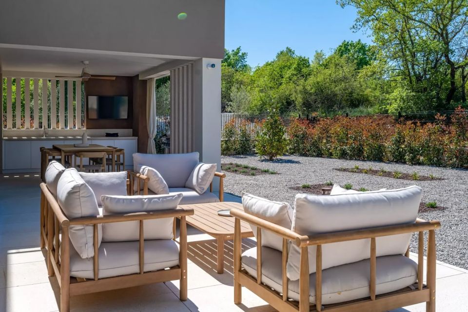 original_1782992466_nareo_villas_6_antonunkovic.jpg