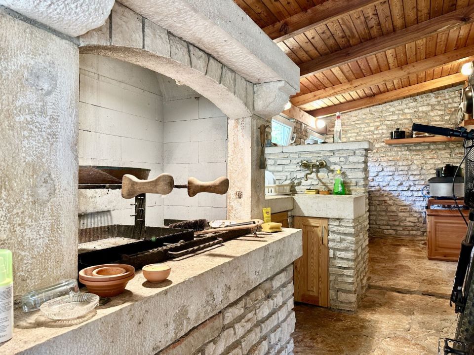 original_1696953599_istra-umag-fairy-tale-house-217.jpg