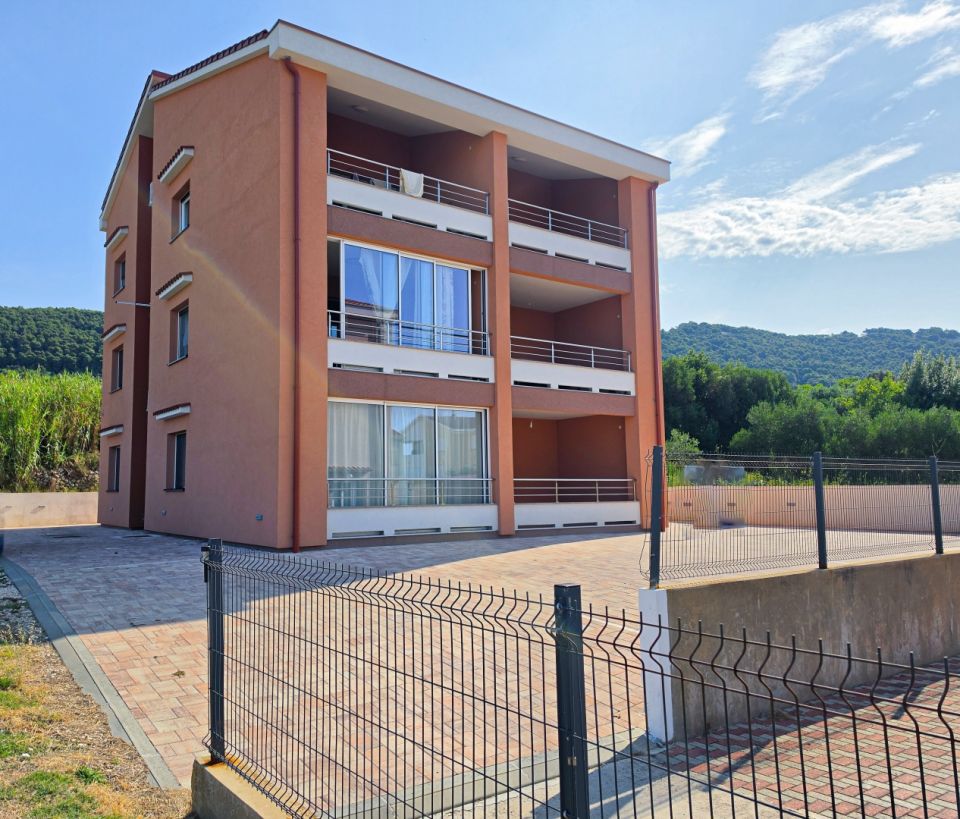 original_1784868868_banjol-apartman-blizu-mora-2.jpg