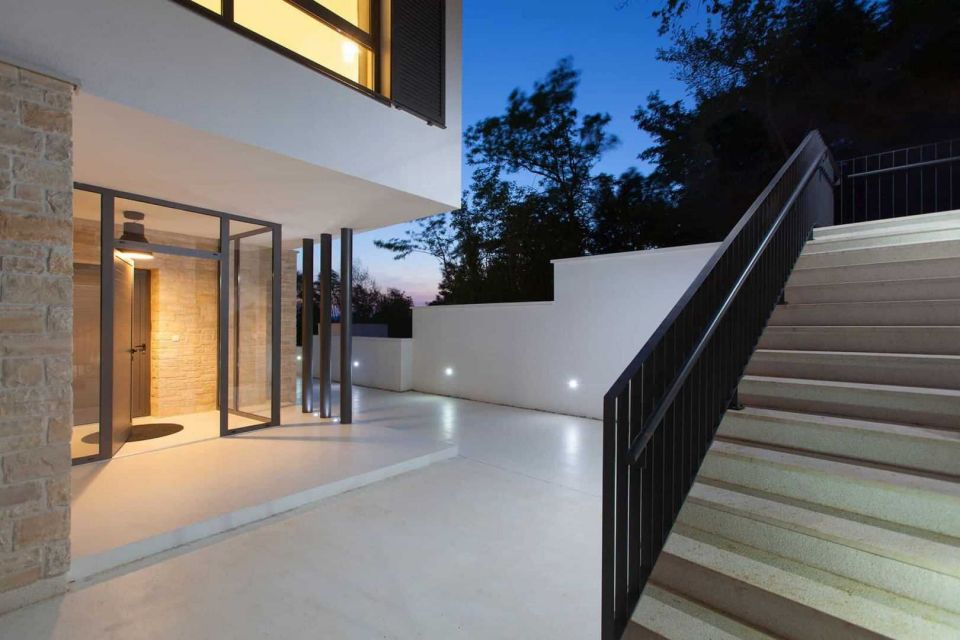 original_1695801193_luxuryvillatheone16.jpg