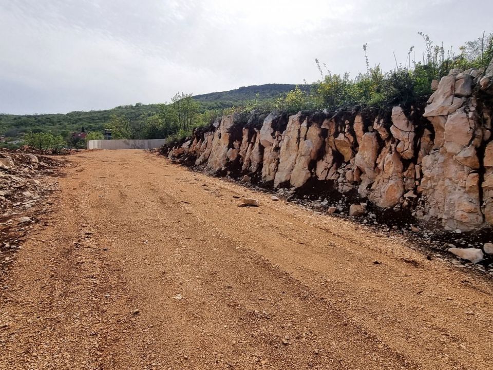 original_1712770264_istra-gradevinsko-zemljiste-s-gradevinskom-dozvolom-pogled-na-more-prodaja.jpg