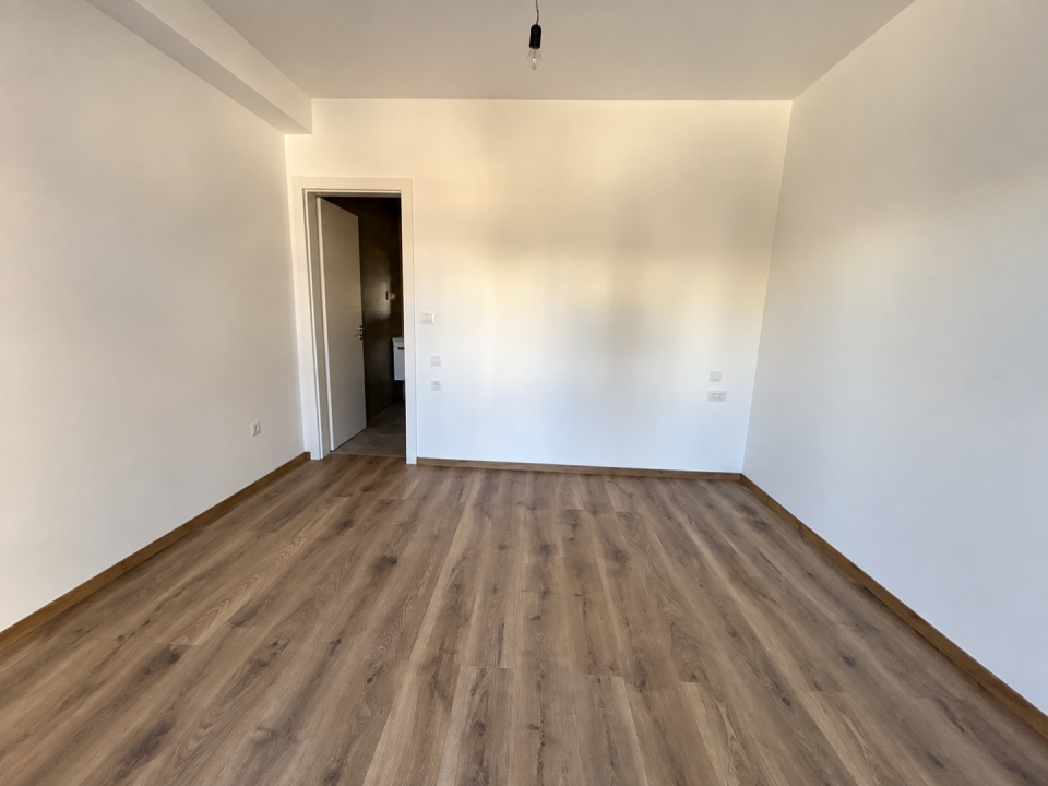original_1790936352_minimalist-empty-room-with-open-doorway.png