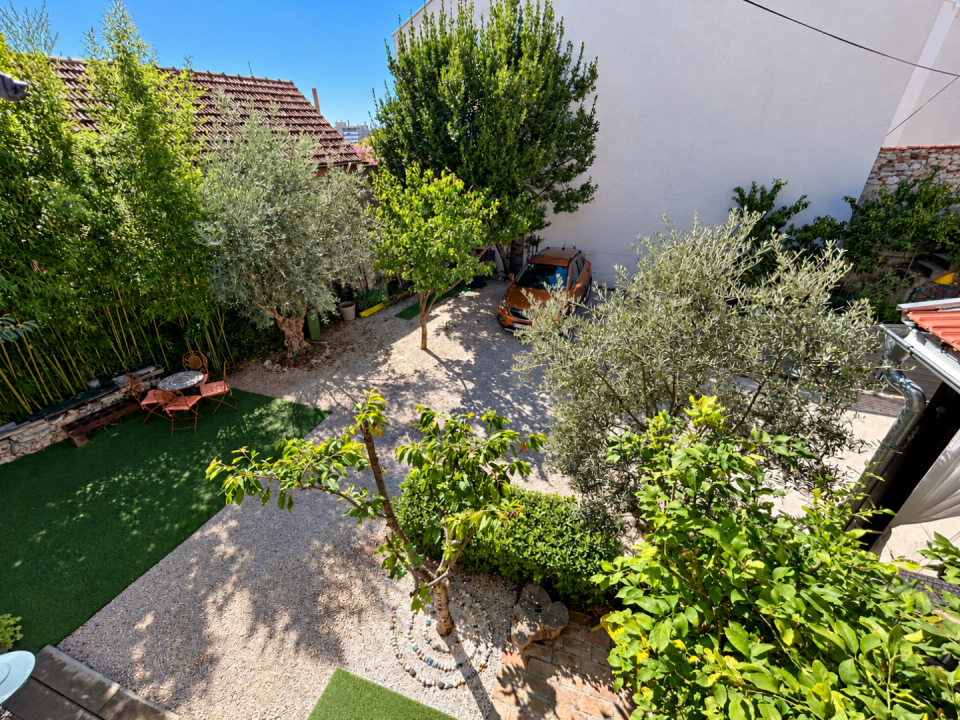 original_1790929431_sunny-mediterranean-courtyard-garden-view.png
