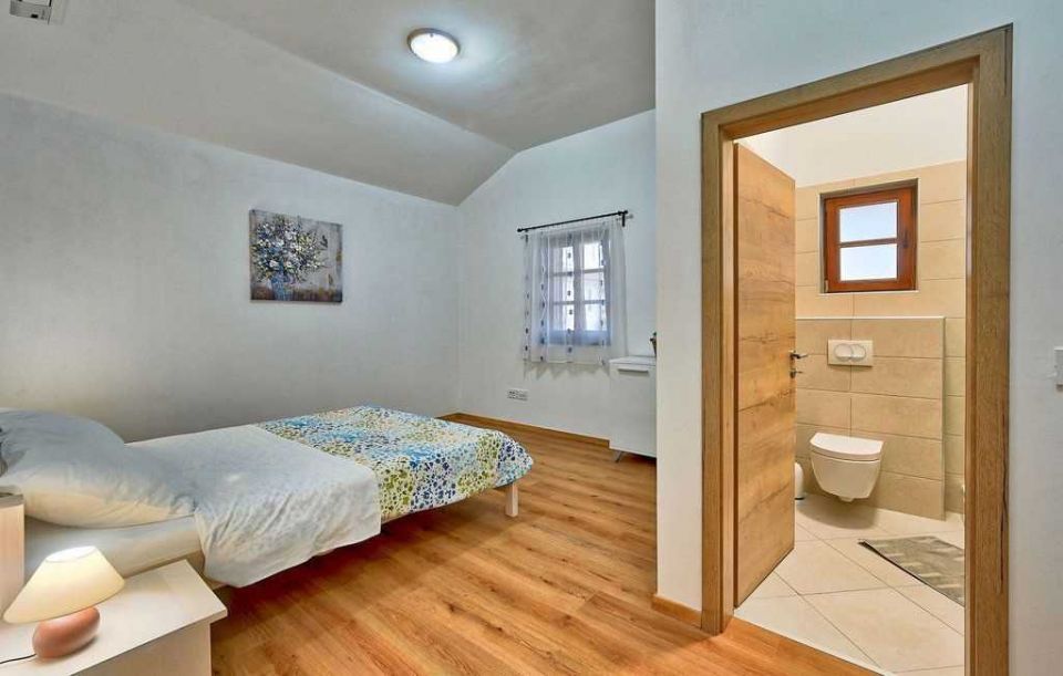 original_1738071467_cld607_bed_09.jpg