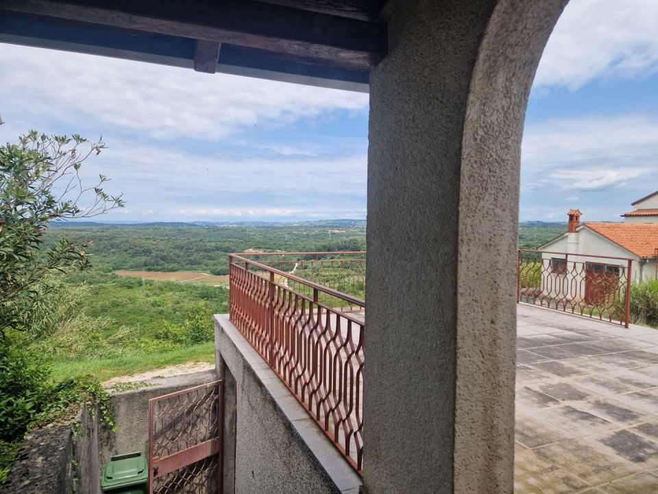 original_1748452074_istra-buje-samostojeca-kuca-panoramskog-pogleda-12.jpg