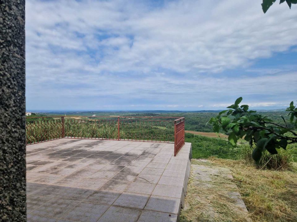original_1748452106_istra-buje-samostojeca-kuca-panoramskog-pogleda-20.jpg