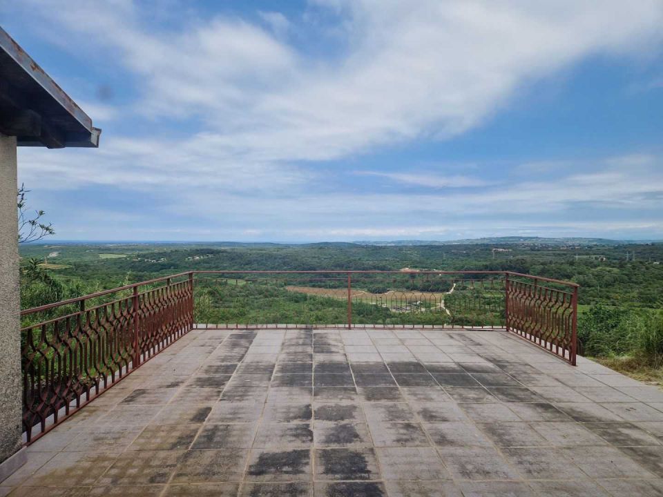 original_1748452206_istra-buje-samostojeca-kuca-panoramskog-pogleda-9.jpg