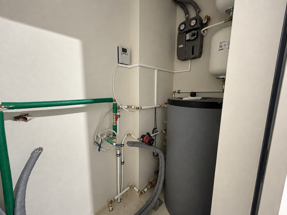 original_1789996025_chatgpt-image-sep-21-2026-02_33_07-pm.png