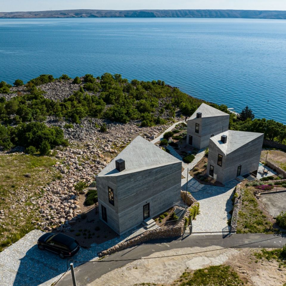 original_1778344329_villa-seafront-croatia-for-sale-19.jpg