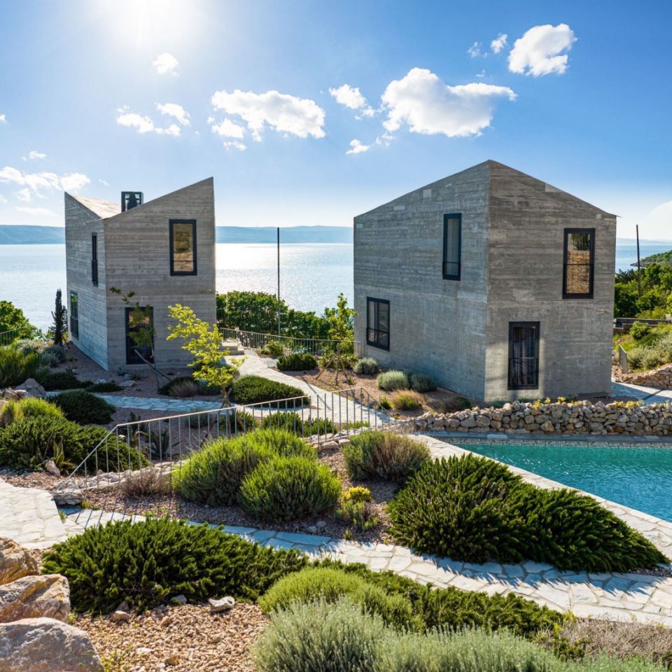 original_1778344366_villa-seafront-croatia-for-sale-26.jpg