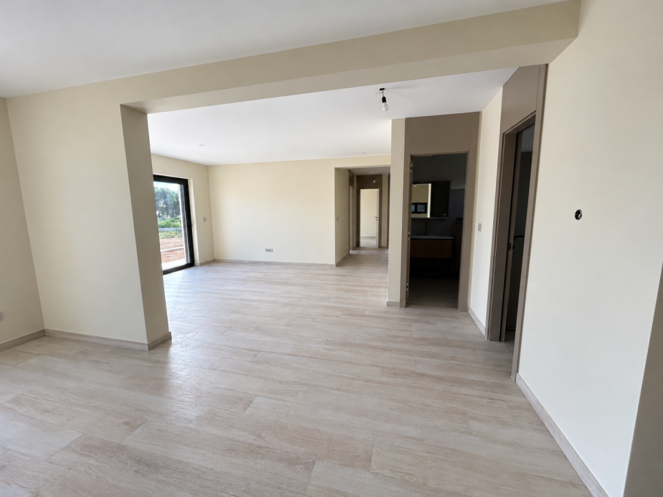 original_1792006839_empty-modern-apartment-interior.png