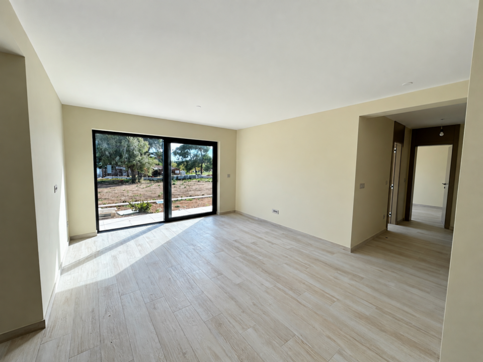 original_1792007067_bright-minimalist-room-with-patio-view.png