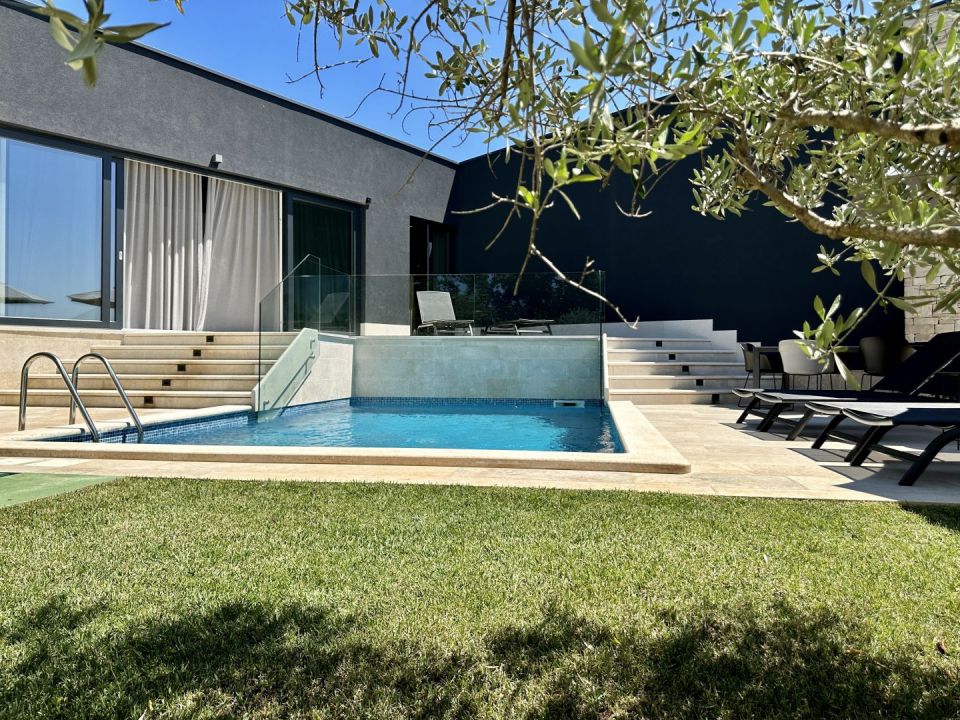 original_1688297460_istra-umag-luxury-villas-with-pool-near-the-sea-37.jpg
