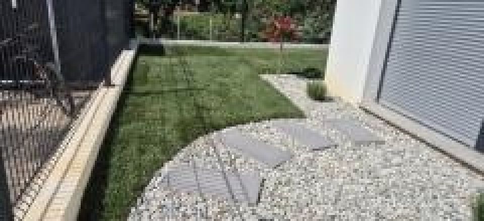original_1784276629_download-3.jpeg
