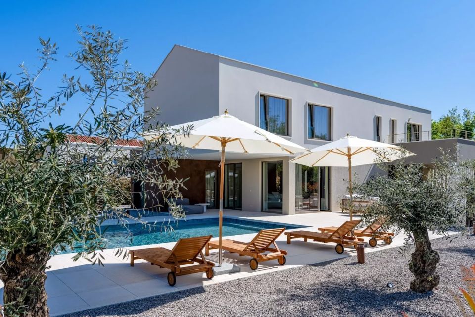 original_1782988131_nareo_villas_27_antonunkovic.jpg