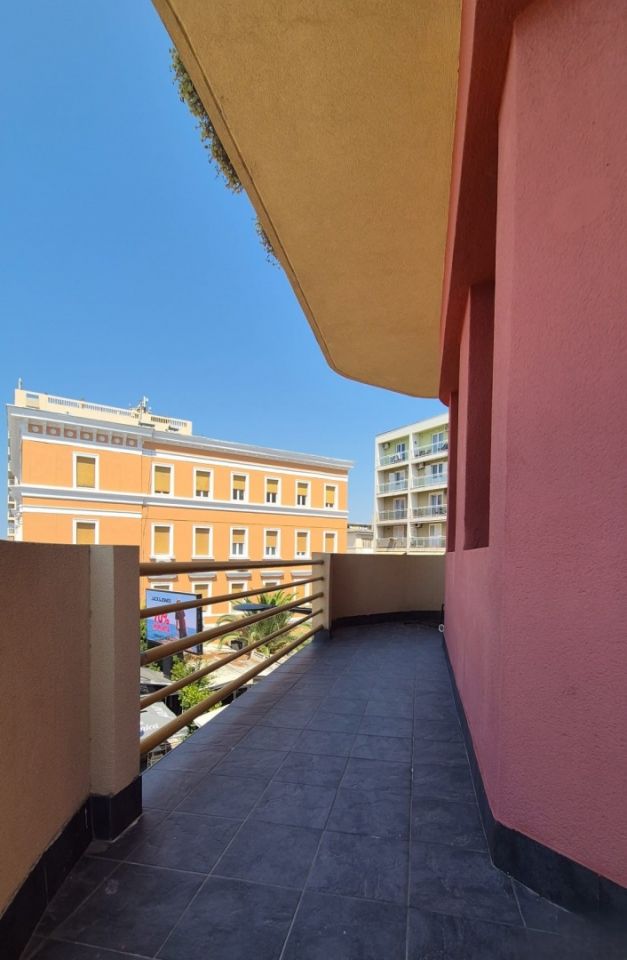 original_1786443335_blakon.jpeg