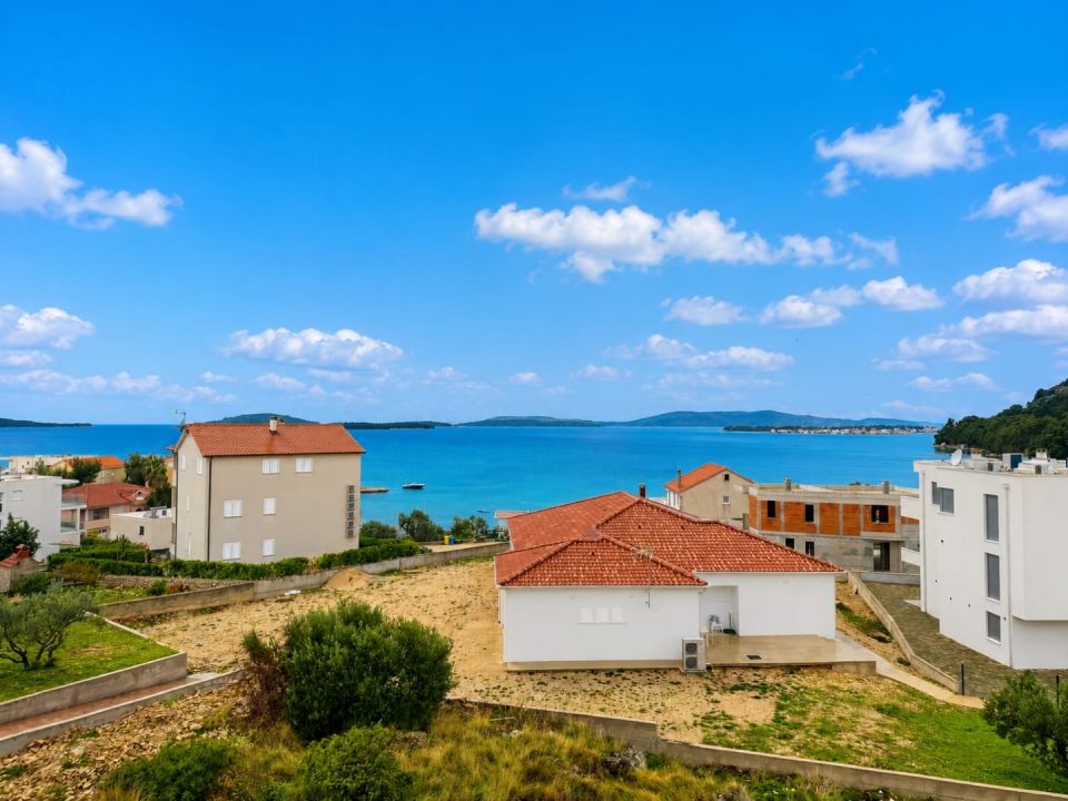 original_1787231637_pogled-na-more-s-lode-stana-u-novogradnji.jpg