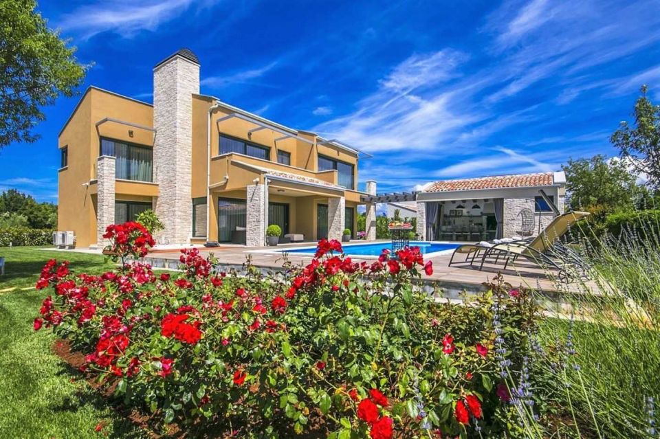 original_1668119779_istra-porec-house-for-sale.jpg