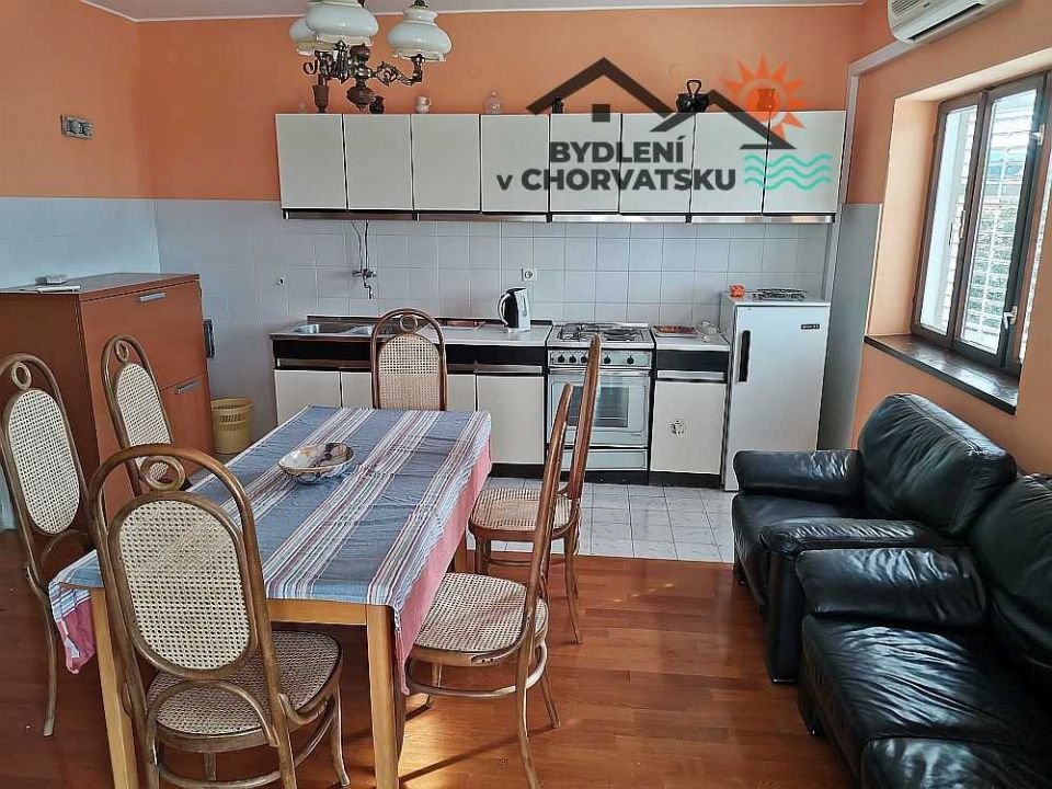 111_cz19.jpg