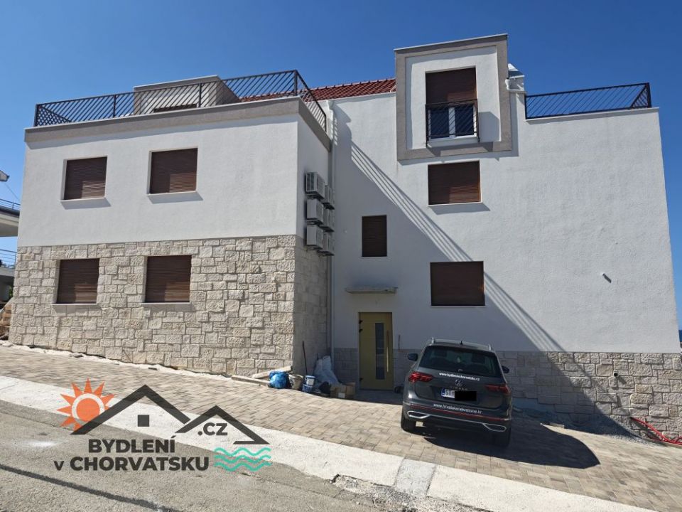 405_cz04.jpg